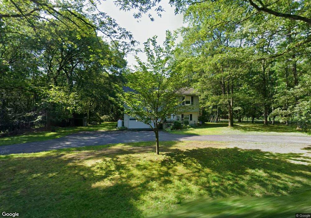 2534 Mountain Rd, Slatington, PA 18080 - photo 1