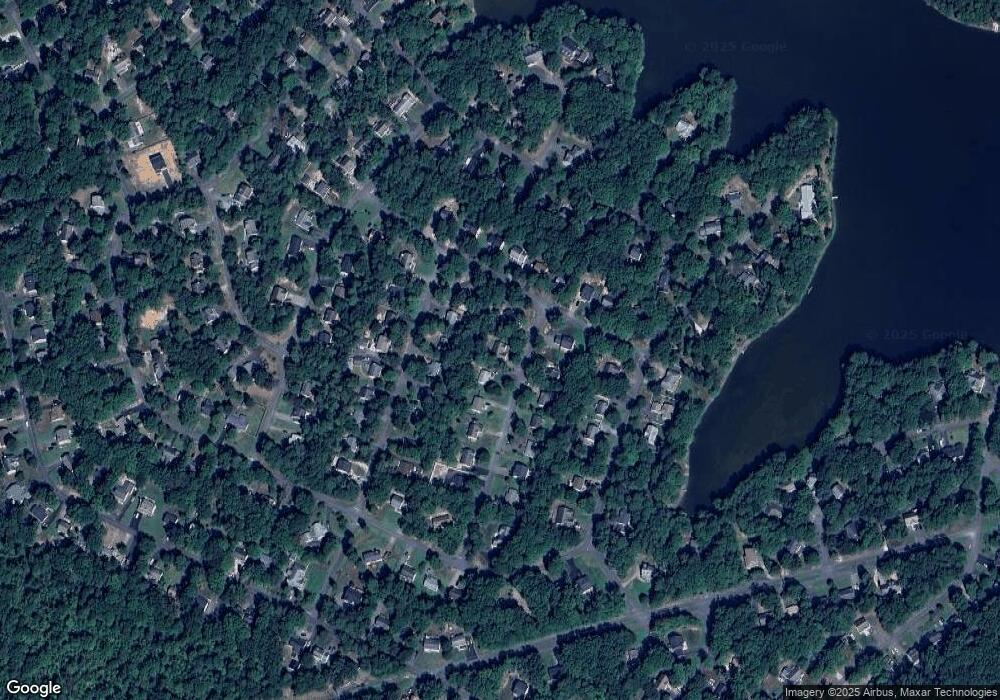 613 Southampton Dr, Ruther Glen, VA 22546 - photo 1