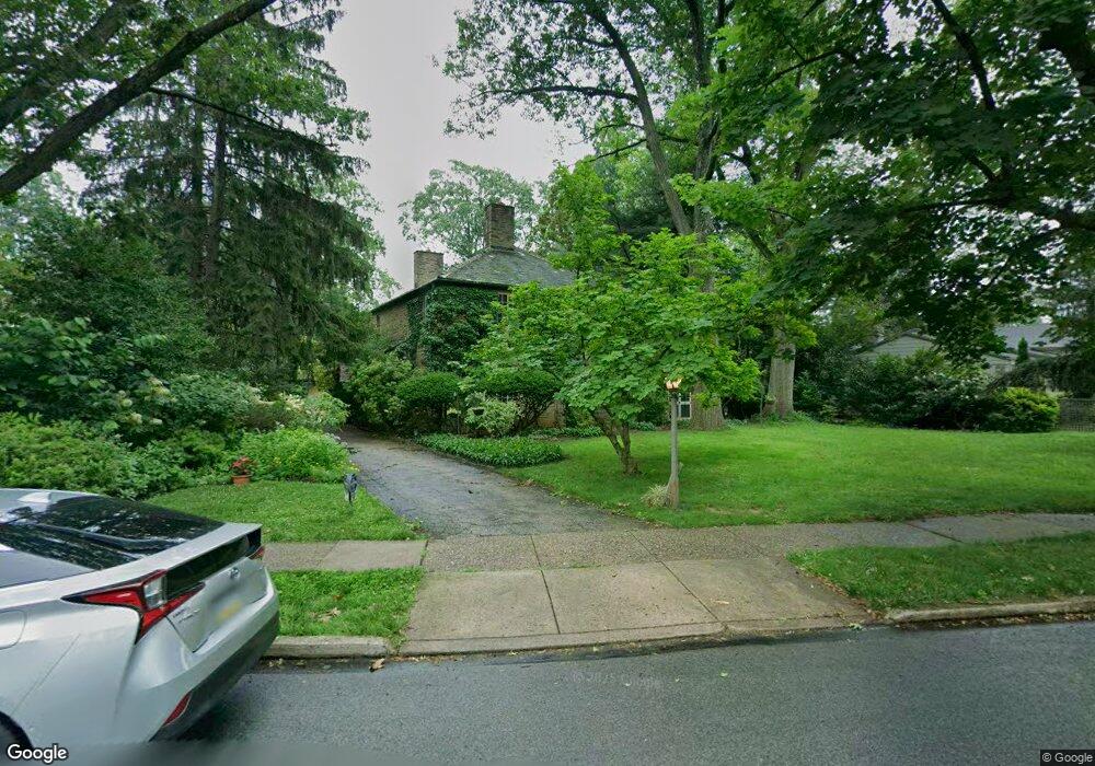 1702 Hillcrest Rd, Glenside, PA 19038 - photo 1