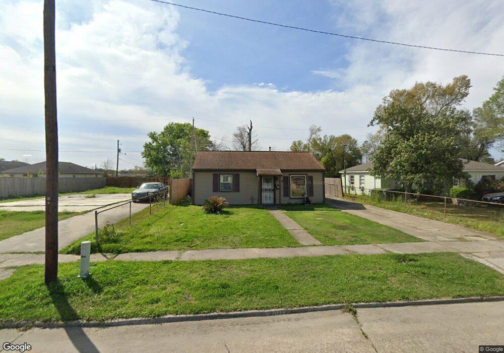 1710 8th Ave, Lake Charles, LA 70601 - photo 1