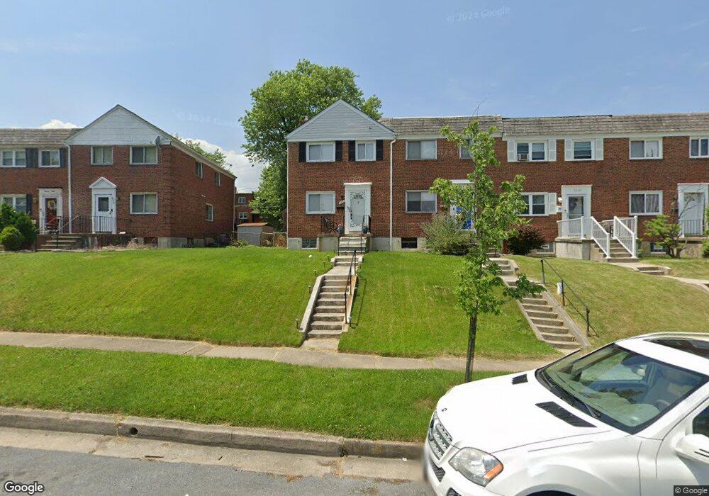 1316 Kenton Rd, Parkville, MD 21234 - photo 1