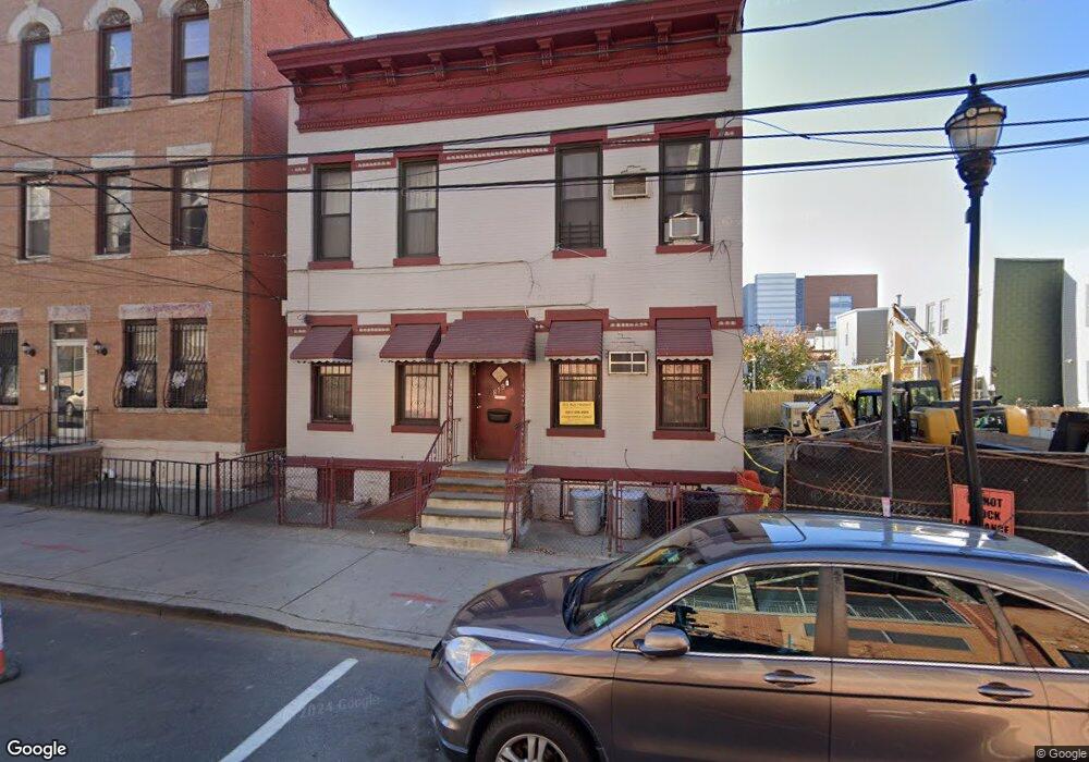 819 24th St unit 1R, Union City, NJ 07087 - photo 1