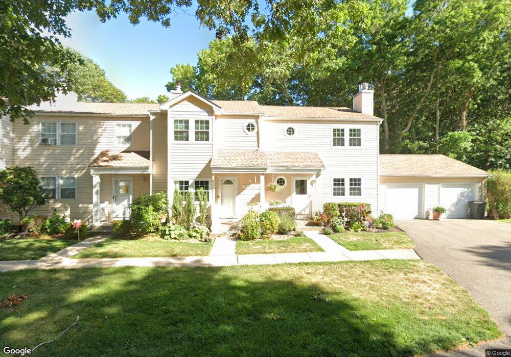 14 Taylor Commons, Yaphank, NY 11980 - photo 1
