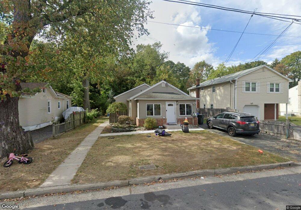 208 Oakmoor Ave, South Plainfield, NJ 07080 - photo 1