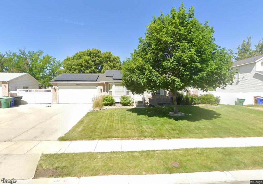 8482 S 1520 W, West Jordan, UT 84088 - photo 1