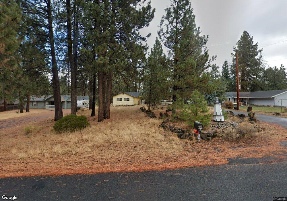 19416 Mohawk Rd, Bend, OR 97702 - photo 1