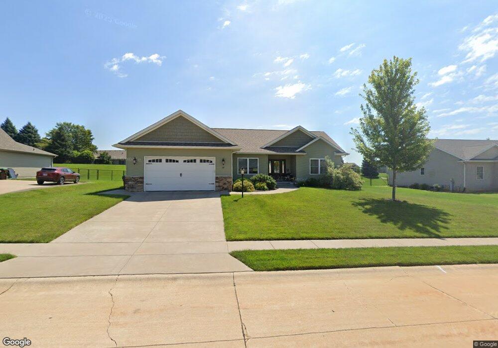 20 Nicholas Ct, Eldridge, IA 52748 - photo 1