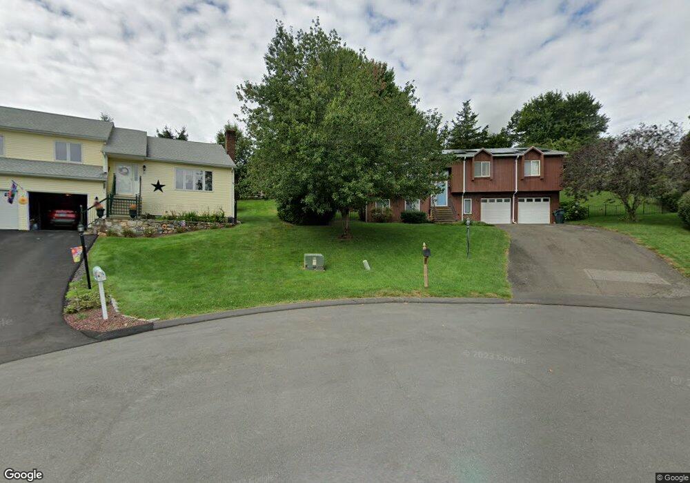 20 Mainstruck Cir, Oakville, CT 06779 - photo 1