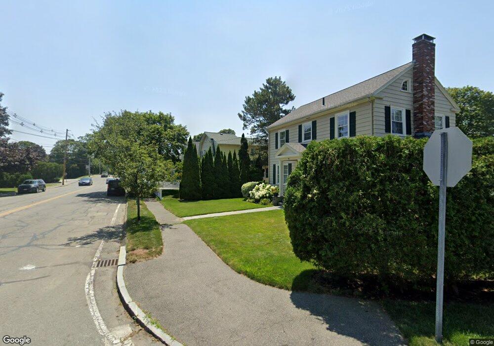 42 Maple St, Marblehead, MA 01945 - photo 1