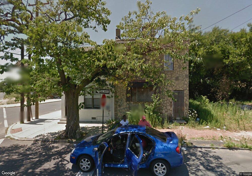 1043 S 5th St, Camden, NJ 08103 - photo 1