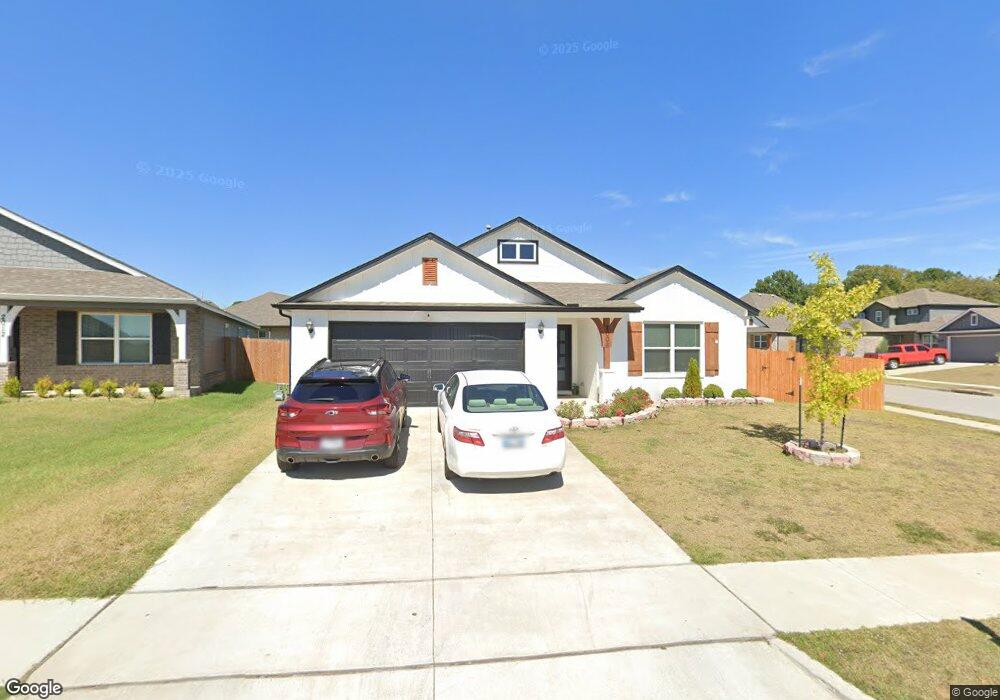 2012 W El Dorado Cir, Broken Arrow, OK 74011 - photo 1