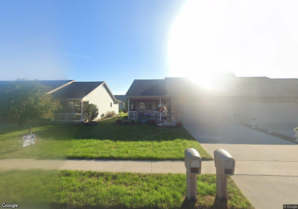 214 Cheyenne Dr, Wapakoneta, OH 45895 - photo 1