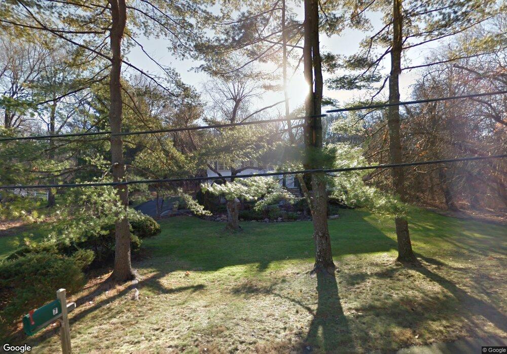 7 Shannon Ln, Cos Cob, CT 06807 - photo 1