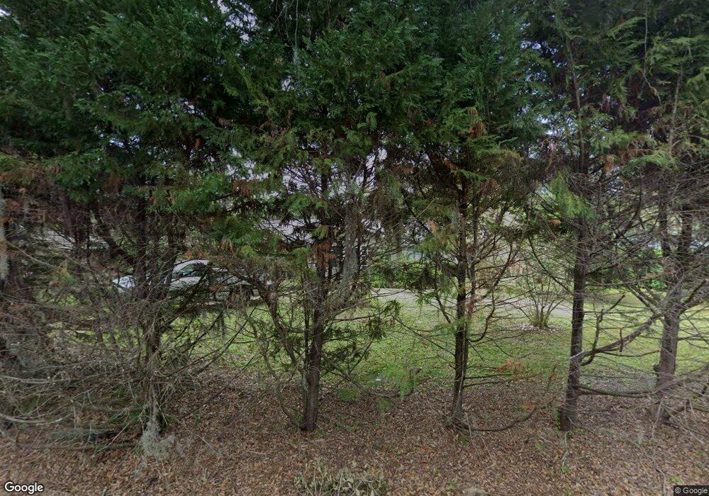 233 Tennessee Ave, Saint Simons Island, GA 31522 - photo 1