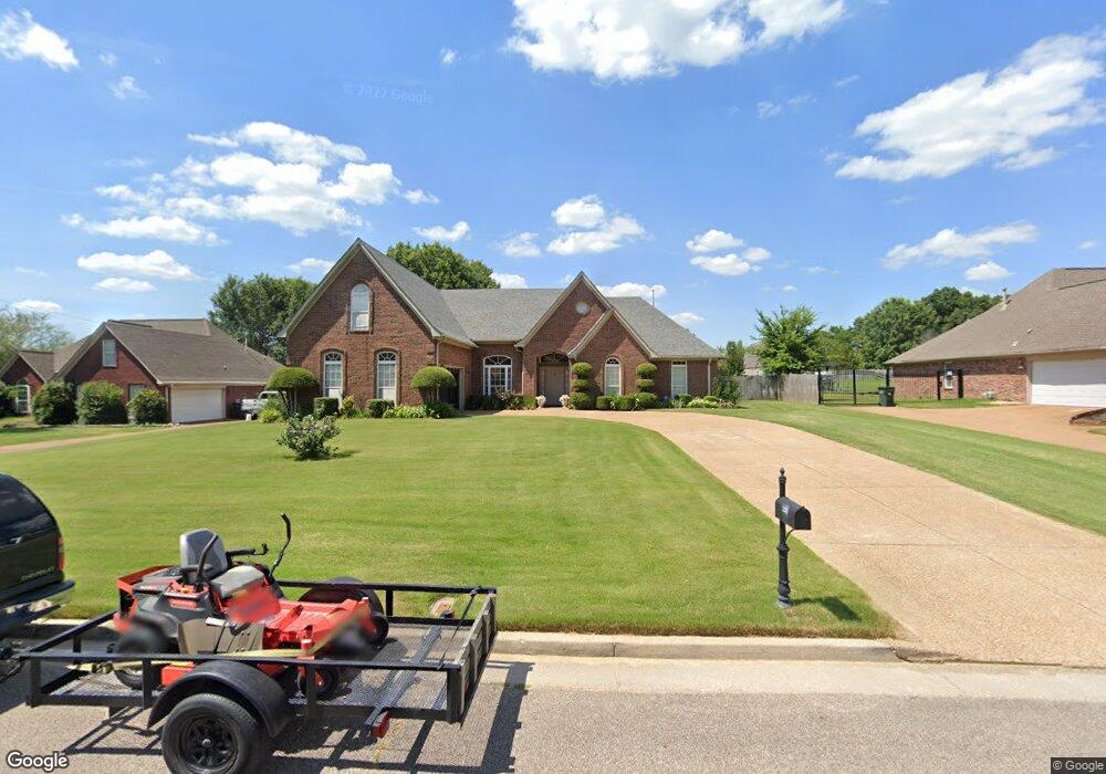 320 Countryside Dr, Oakland, TN 38060 - photo 1