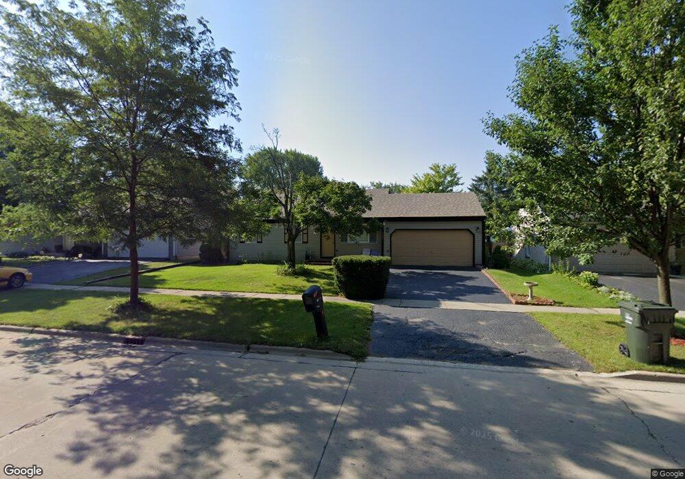 107 Bolz Rd, Carpentersville, IL 60110 - photo 1