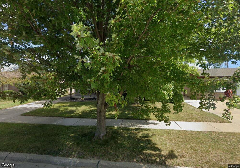 29586 Gregg Dr, Roseville, MI 48066 - photo 1