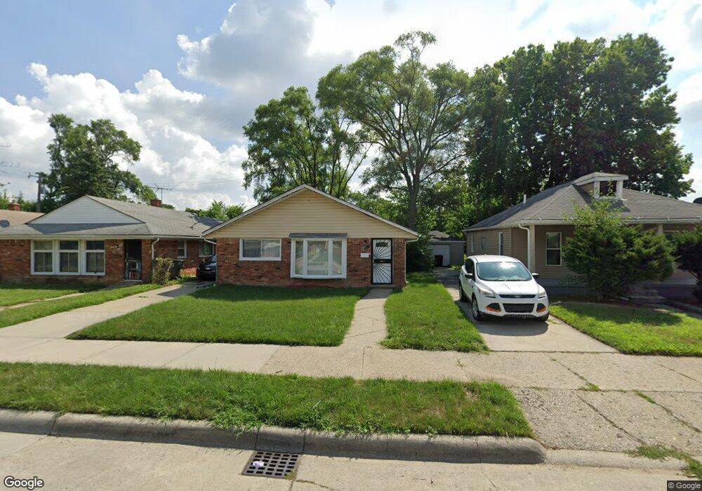 20006 Washburn St, Detroit, MI 48221 - photo 1