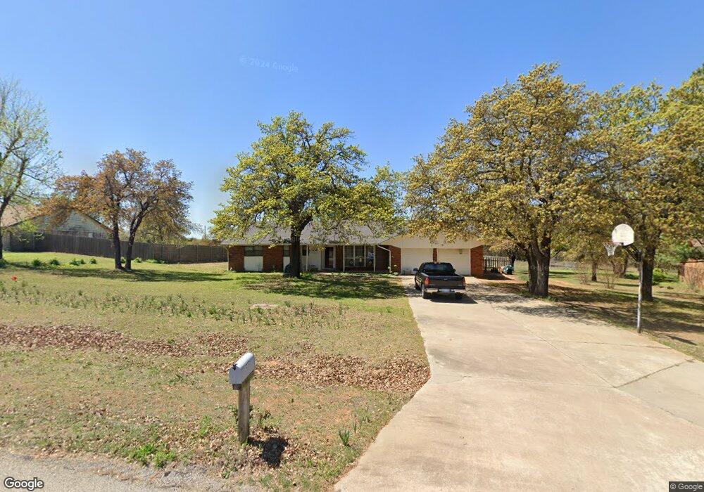 1375 Mockingbird Cir, Choctaw, OK 73020 - photo 1