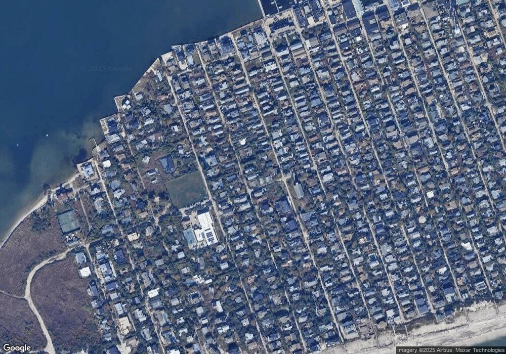 197 Wilmot Rd, Ocean Beach, NY 11770 - photo 1