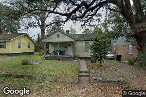 1309 E Waldburg St, Savannah, GA 31404
