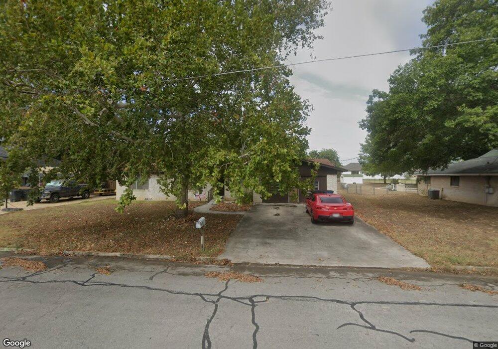 1219 Rivercrest Dr, New Braunfels, TX 78130 - photo 1