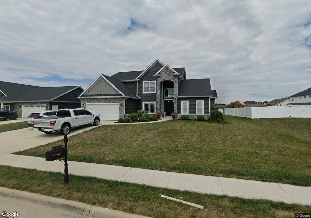 2557 Autumn Ridge Dr, Lima, OH 45801 - photo 1