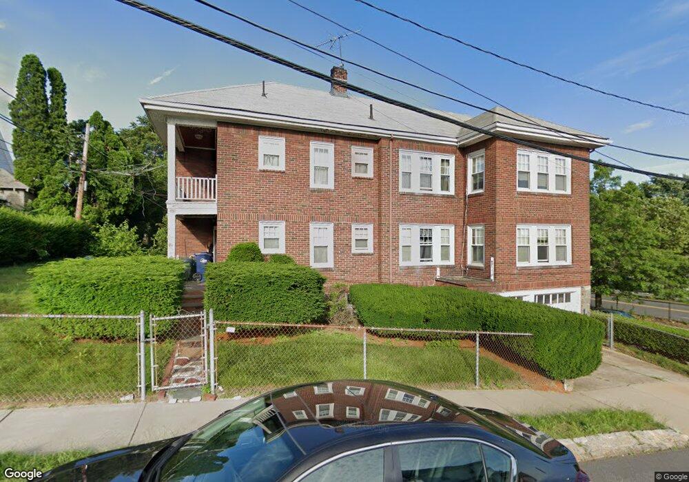 49 Driscoll Dr unit 1, Dorchester Center, MA 02124 - photo 1