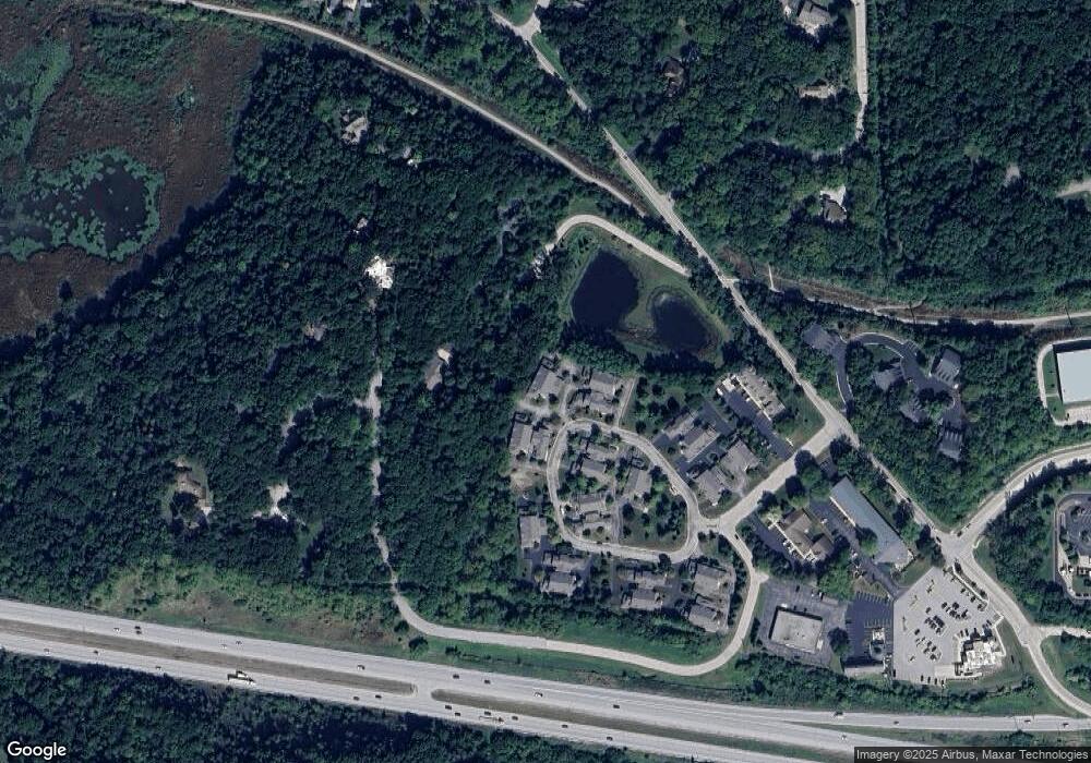 2243C Circle Ridge unit 2243C, Delafield, WI 53018 - photo 1