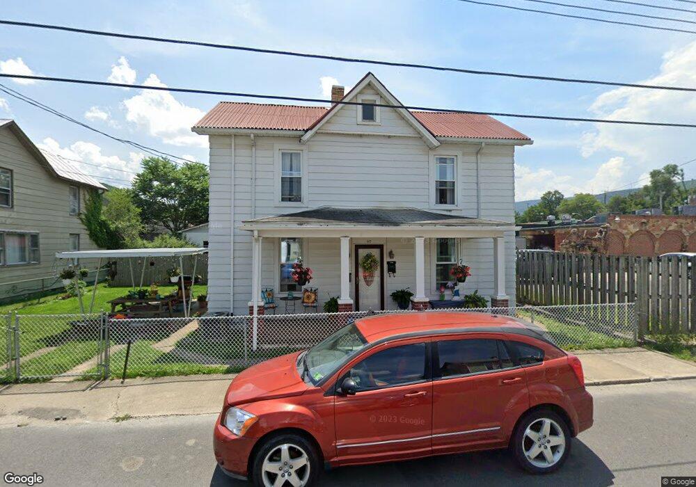 87 Chestnut St, Keyser, WV 26726 - photo 1