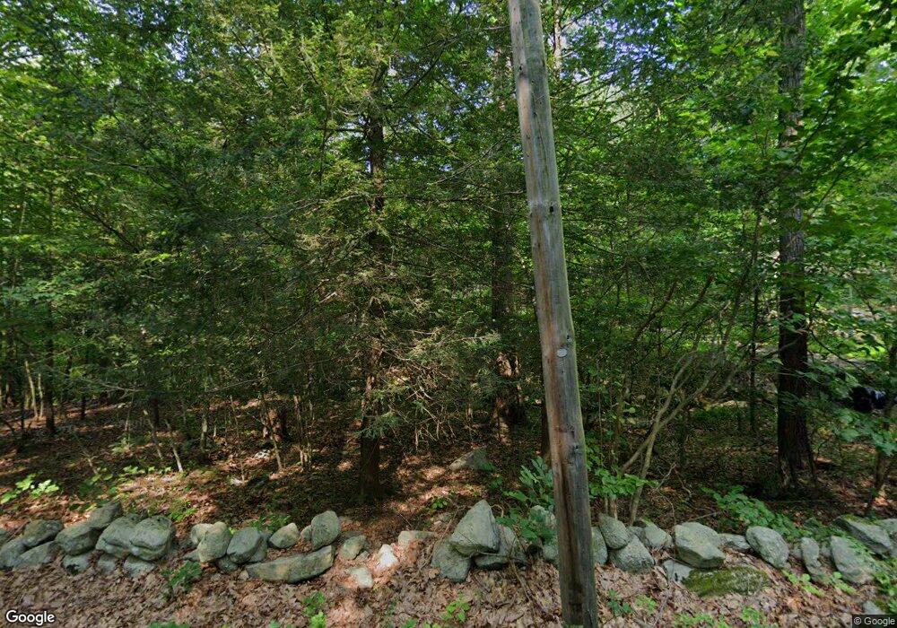 145 Wilton Rd E, Ridgefield, CT 06877 - photo 1