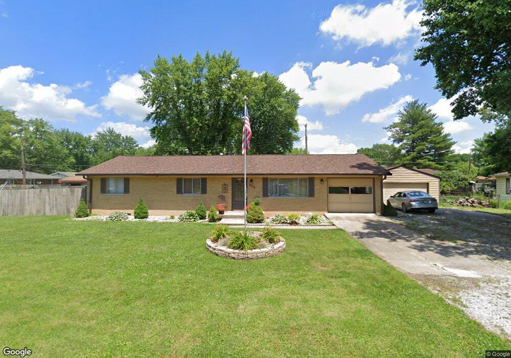 329 Meadow Ln, Plainfield, IN 46168 - photo 1