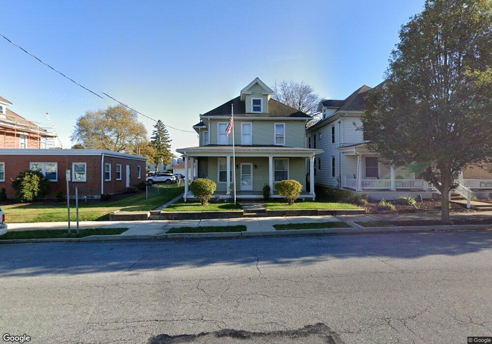 104 E Maple St unit 104 E. Maple St, Palmyra, PA 17078 - photo 1