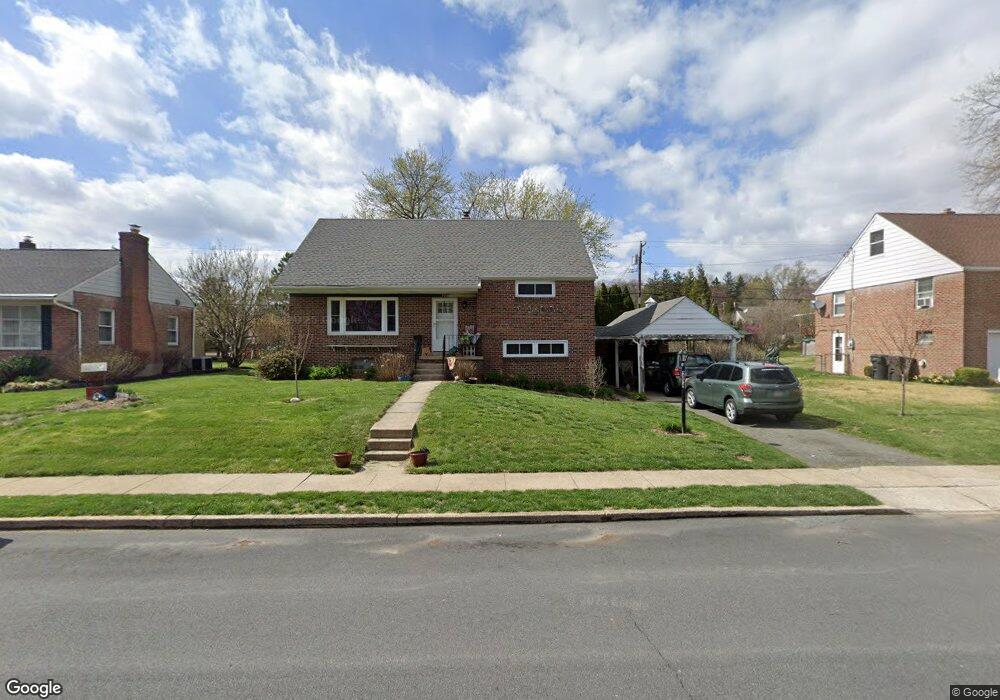 204 W 40th St, Reading, PA 19606 - photo 1