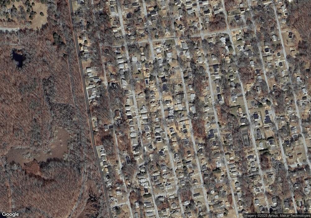 66 Hillcrest Rd, Niantic, CT 06357 - photo 1