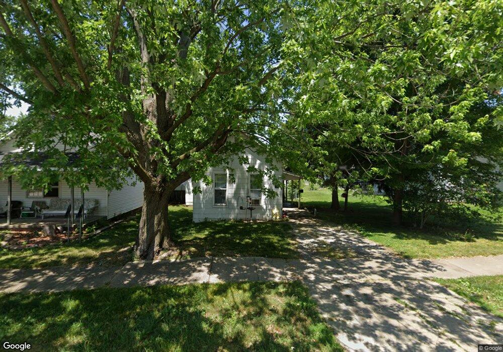 608 W Main St, Thorntown, IN 46071 - photo 1