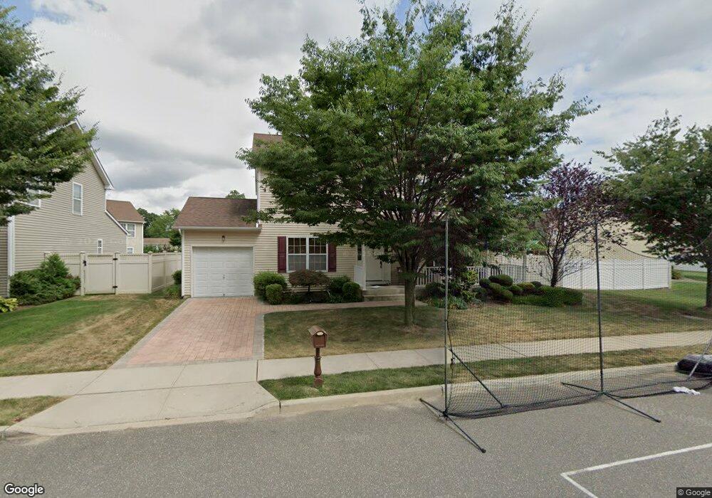 891 Ossipee Ct, West Hempstead, NY 11552 - photo 1