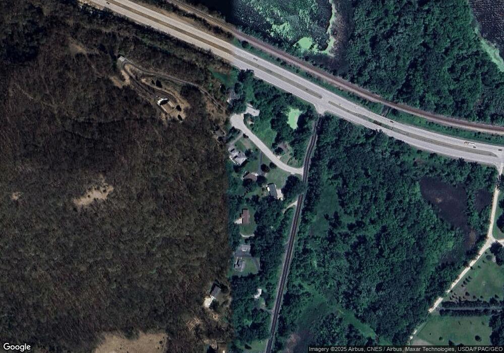 39109 Karen Ct, Winona, MN 55987 - photo 1