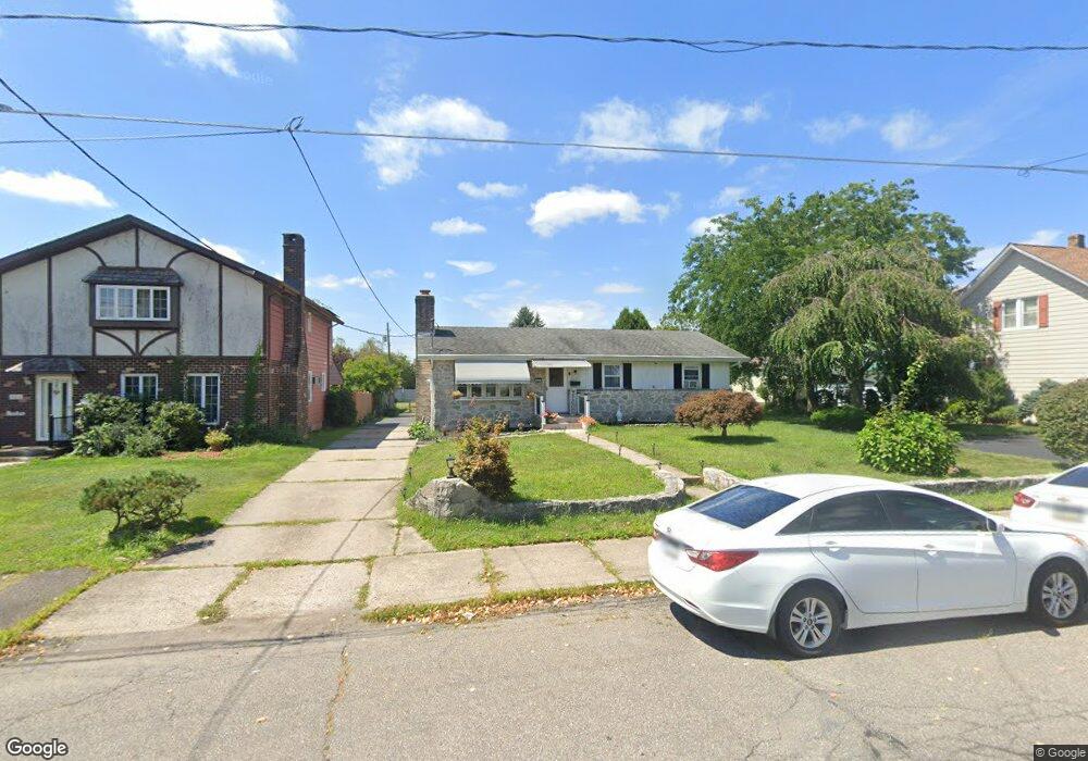 853 Grant St, Hazleton, PA 18201 - photo 1