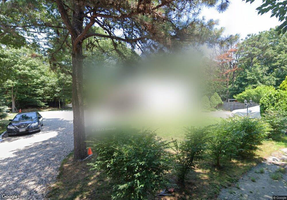 167 Middle Island Rd, Medford, NY 11763 - photo 1