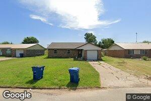 612 Rocking Horse Ln, Yale, OK 74085