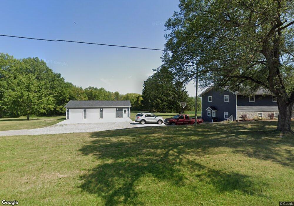 2992 Loescher Rd, Lima, OH 45801 - photo 1