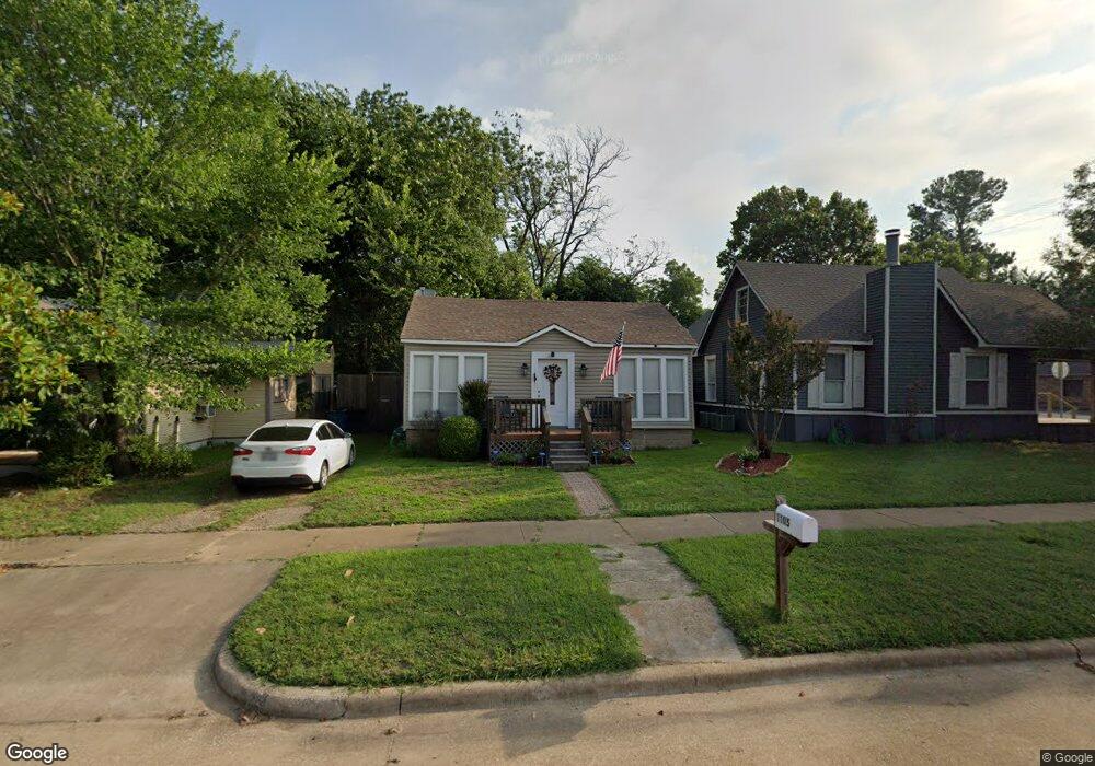 1105 W Crawford St, Denison, TX 75020 - photo 1