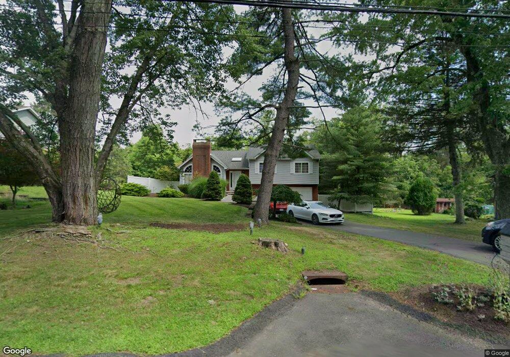 32 Old Hempstead Rd, New City, NY 10956 - photo 1