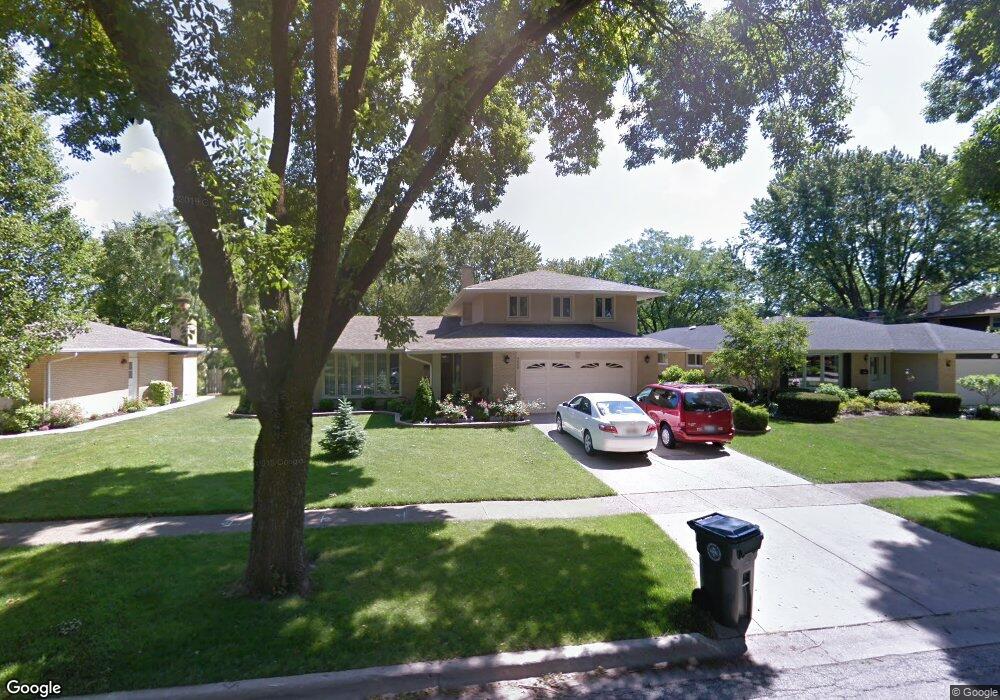 4400 Peacock Ln, Rolling Meadows, IL 60008 - photo 1