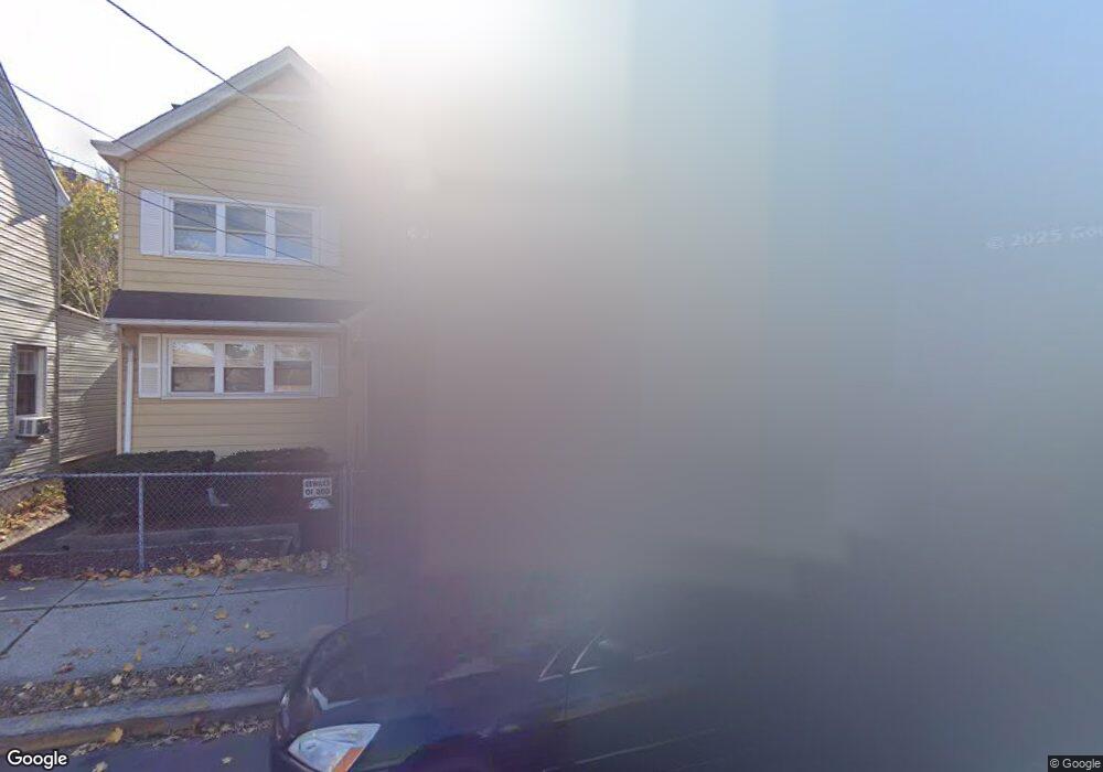 136 Danforth Ave, Paterson, NJ 07501 - photo 1