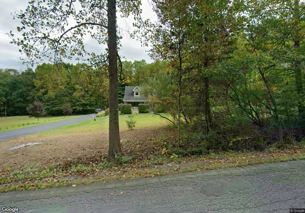 142 Hickory Ln, Stroudsburg, PA 18360 - photo 1