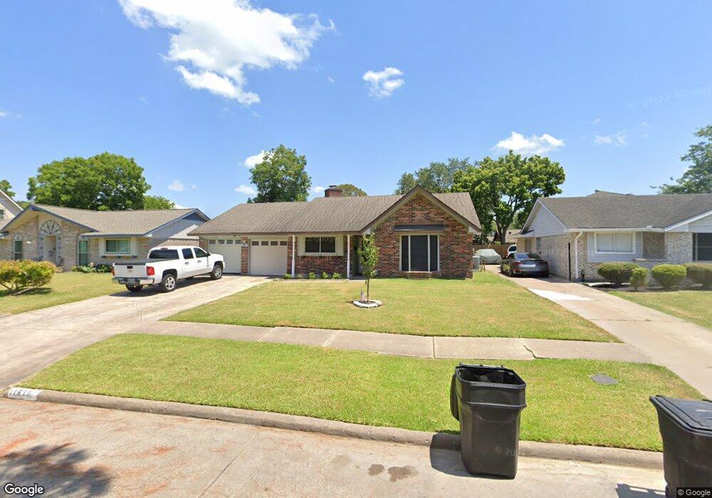 11611 Kirkvalley Dr, Houston, TX 77089 - photo 1