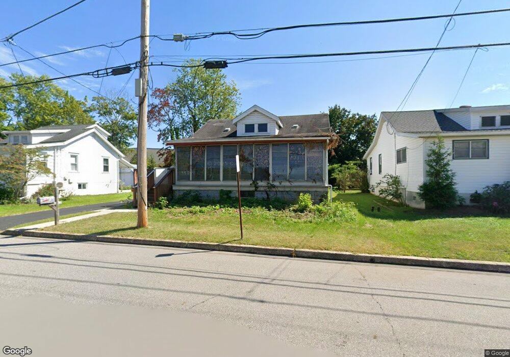 2727 W Walnut St, Colmar, PA 18915 - photo 1