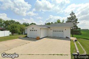 513 S 5th St, Wishek, ND 58495